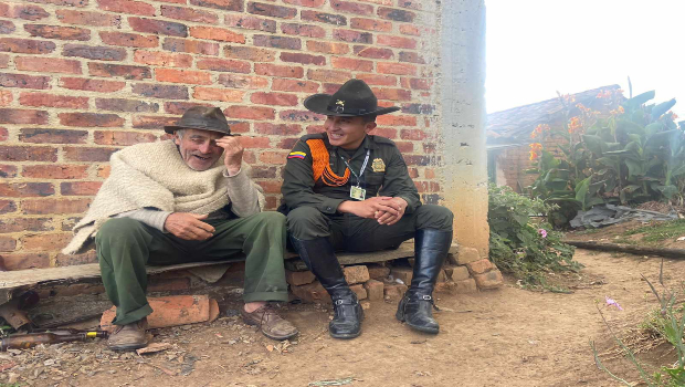 Policía Más Cerca de Nuestros Campesinos
