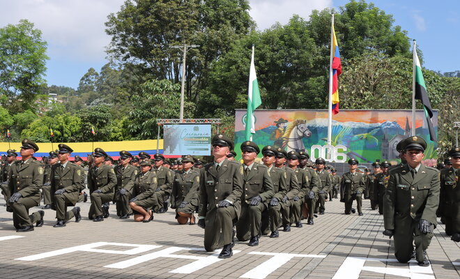 Graduados de la Escuela de Carabineros Alejandro Gutiérrez - curso 006