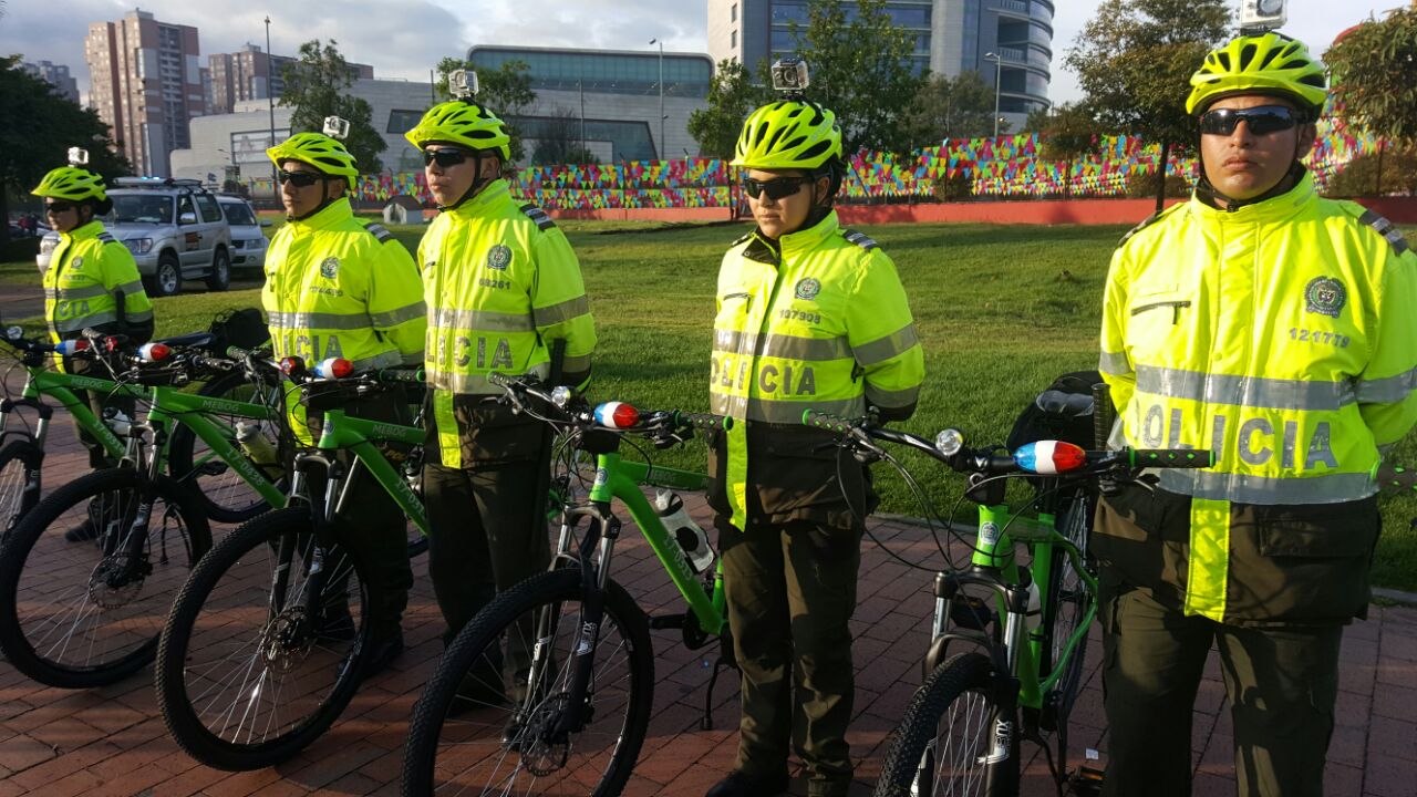 Un-dispositivo-de-140-uniformados-en-bicicleta-acompaña-a-diario-a-los-bici-usuarios 02-03-2017