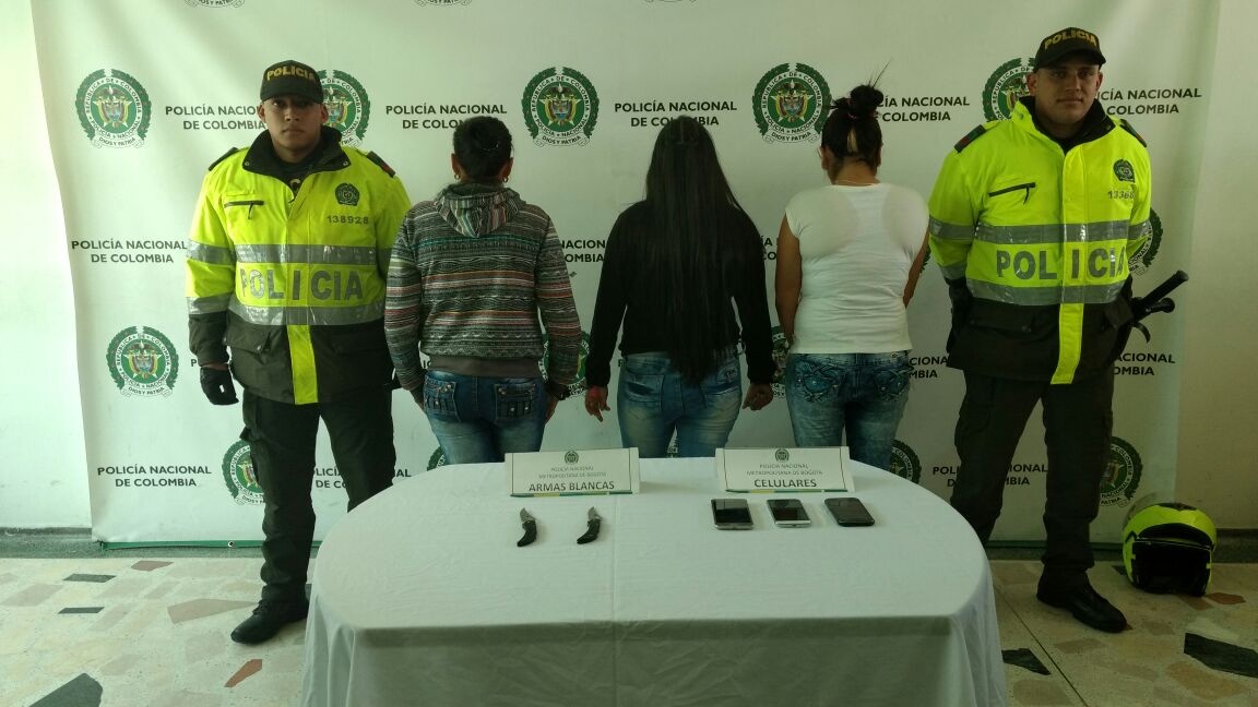 Cayeron-las -"yayitas"-del-sitp. 14-02-2017