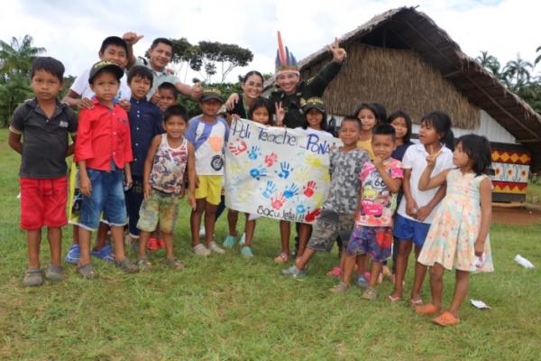 Niños en comunidad