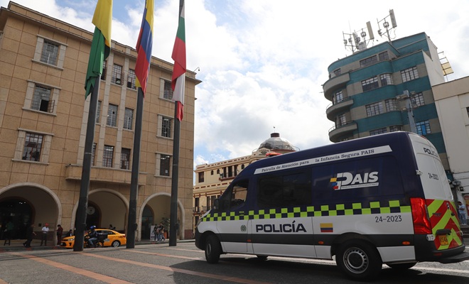 Patrulla país de la policía nacional 