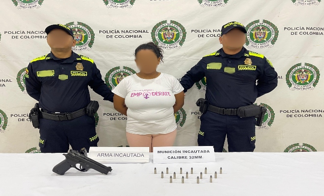 Cae alias “Dayana” señalada de tráfico de sustancias estupefacientes y hurto a personas. Gracias a labores de inteligencia, la Policía Metropolitana de Montería logró la captura en flagrancia de una mujer conocida como alias “Dayana”, presunta responsable de actividades delictivas en el norte de la ciudad.
