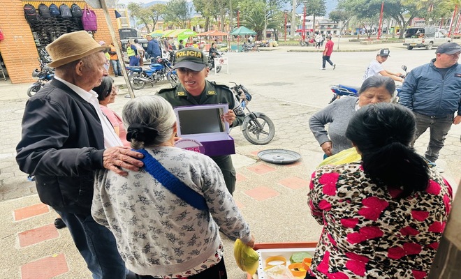 Promueven_el_respeto_hacia_la_mujer  Realizan_campañas_en_sandoná