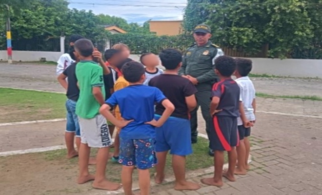 Sembrando conciencia y esperanza: la Policía Metropolitana de Montería previene el consumo de drogas en Cantaclaro La Policía Metropolitana de Montería promueve en Cantaclaro la prevención del consumo de drogas entre niños y adolescentes.