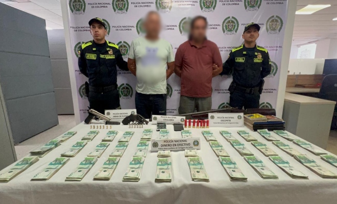 Dos policías, dos capturado y elementos incautados