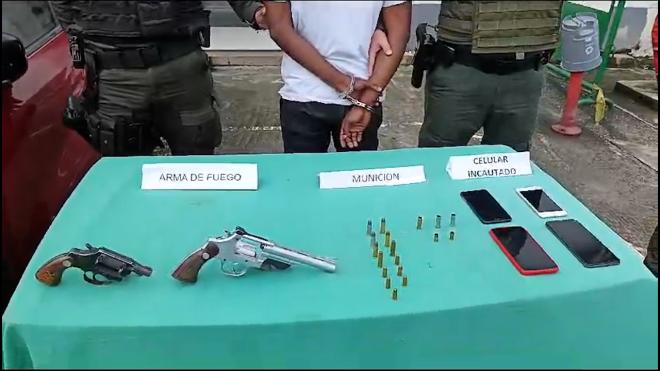 Forcejeo en el que una patrullera resultó lesionada