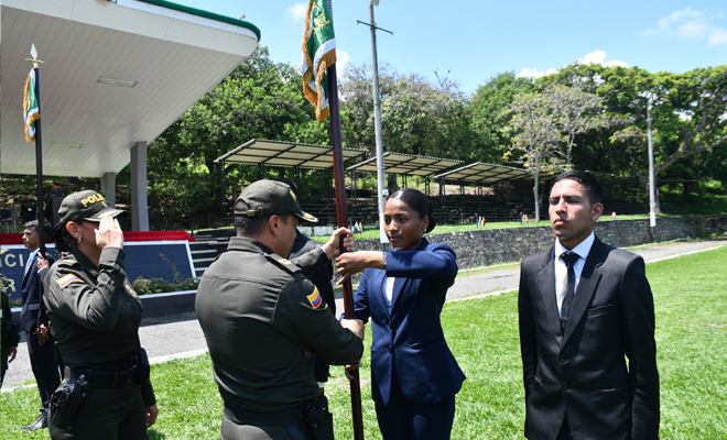 Ingreso de 625 nuevos estudiantes a la Escuela de Policía Simón Bolívar 