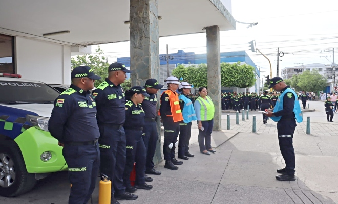 La Policía Metropolitana de Montería se une al Simulacro Nacional de Respuesta a Emergencias Con compromiso y disciplina, los uniformados participaron en una jornada de prevención y preparación ante situaciones de riesgo.