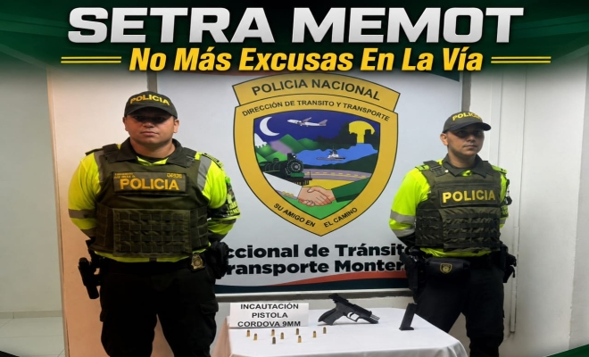 Dos funcionarios policiales con elementos incautados arma de fuego y munición 