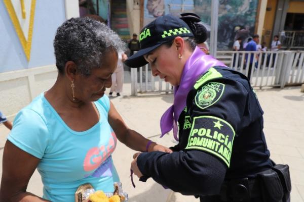 Invitamos a denunciar cualquier manifestación de violencia contra la mujer, familia y género a la línea 155