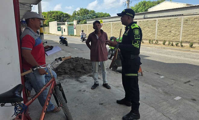 Polic&iacute;a y comunidad