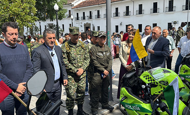 la Alcaldía Municipal y la Policía Metropolitana de Popayán anunciaron la incorporación de un nuevo parque automotor