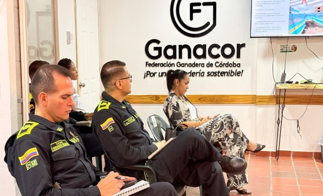 entidades gubernamentales en reunion sobre la feria ganadera 