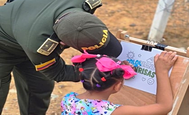 Seguros, cercanos y presentes por Cereté Una jornada llena de alegría, pedagogía y cercanía reafirmó el compromiso de la Policía con la convivencia en Cereté.