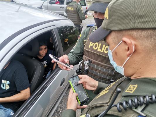 Balance operativo del fin de semana en el departamento de policía Santander