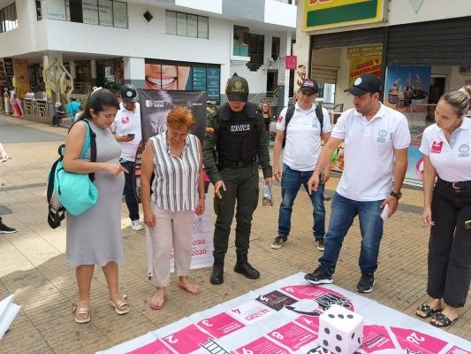 La campaña "Corazón azul", sensibiliza a la comunidad sobre los riesgos de la trata de personas