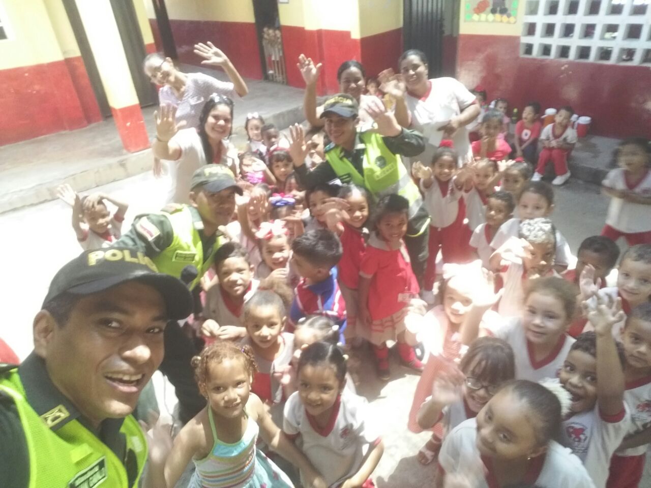campaña policía