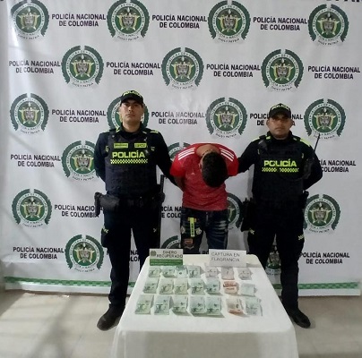 Policía Metropolitana frustra hurto y captura a presunto delincuente en flagrancia  uestra clara del compromiso de nuestros hombres con la seguridad de los ciudadanos