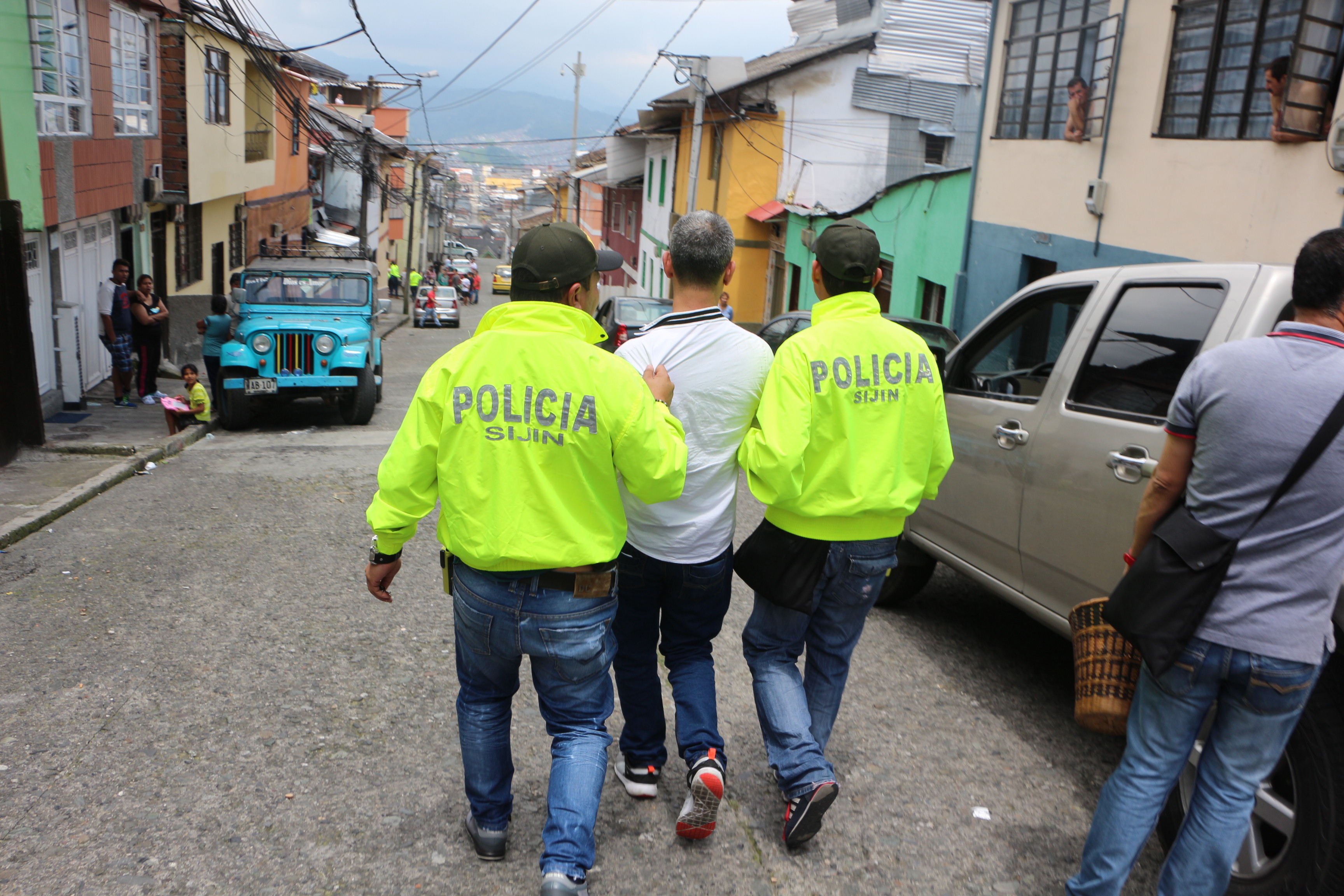 Operativo contra la red del tío se capturan 10 personas 