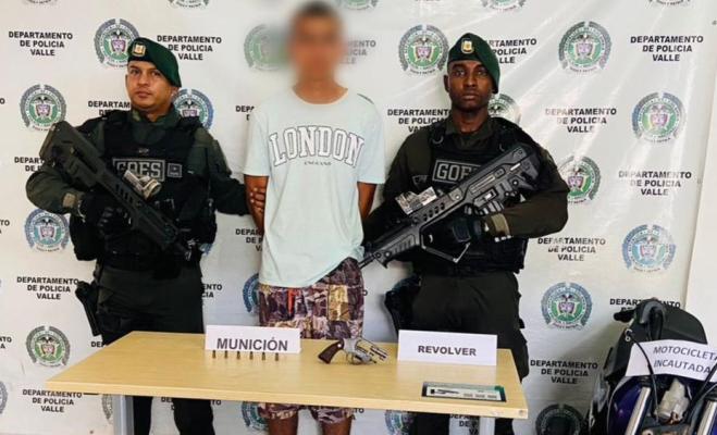 La Policía Nacional logró la captura de alias “Coco” y alias ‘Guarín’ integrantes del GDCO ‘La Firma’ en el Norte del Valle