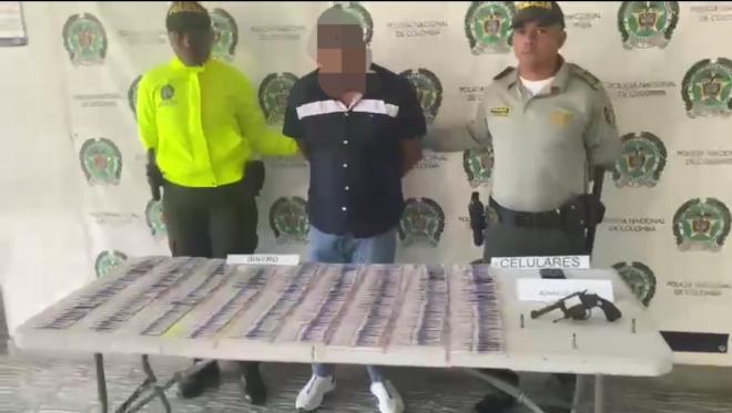 Un sujeto fue capturado, después de que éste acechara a su victima para hurtarle el dinero retirado de una entidad bancaria 