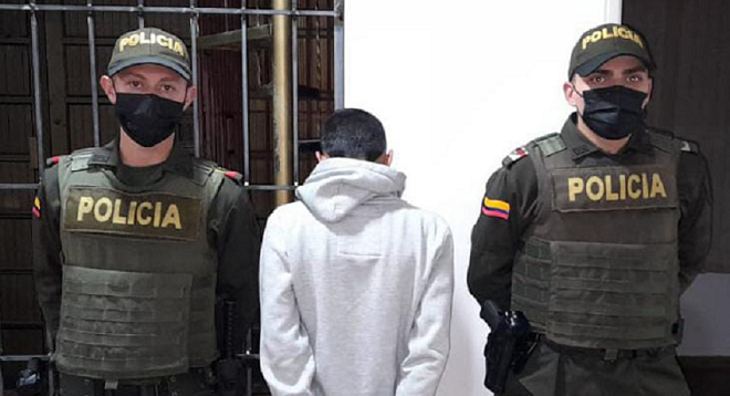 En el barrio Fátima fueron capturados dos hombres por porte ilegal de armas de fuego y hurto