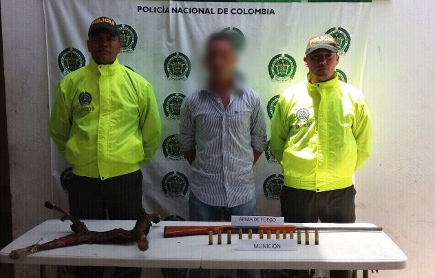 capturado-ilícito aprovechamiento de recursos no renovables-caza de animales silvestres-pivijay-SIJIN-magdalena-facebook-red social