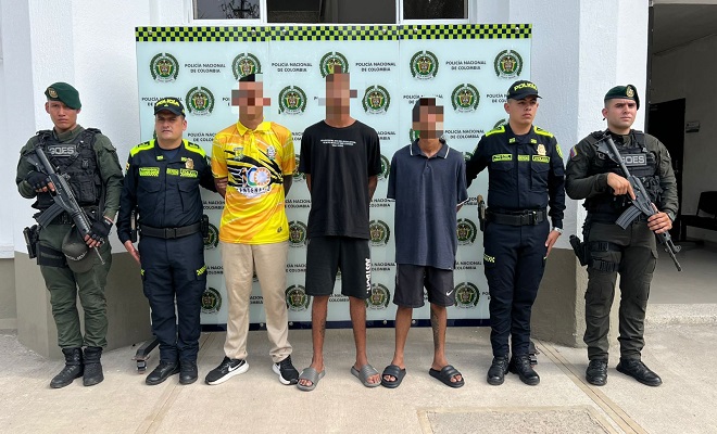 Fotografía de tres presuntos participes del homicidio de presidenta de la Junta de Acción Comunal y su hijo, conocidos en el mundo criminal como alias “Porrón”, alias “Pirú” y alias “Mocho” 