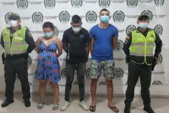 Capturamos-a-dos-hombres-y-una-mujer-por-el-delito-de-fuga-de-presos-en-el-barrio-Villa-Corelca Capturamos-a-dos-hombres-y-una-mujer-por-el-delito-de-fuga-de-presos-en-el-barrio-Villa-Corelca