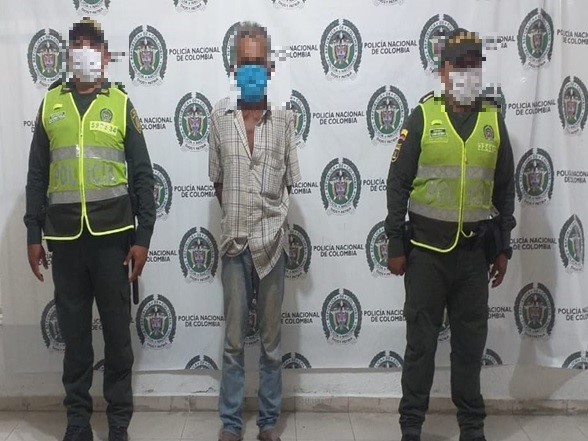 Capturamos-a-un-hombre-de-69-años-por-acto-sexual-con-una-menor-de-edad Capturamos-a-un-hombre-de-69-años-por-acto-sexual-con-una-menor-de-edad