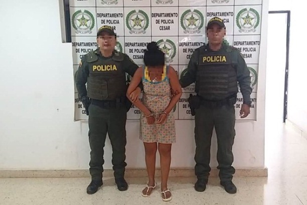 Capturamos-a-una-mujer-que-apuñala-a-su-compañero-en-los-genitales