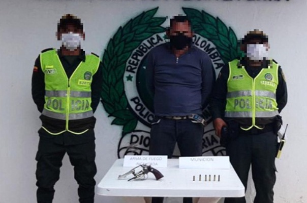 Capturamos-a-una-persona-dentro-de-una-vivienda-con-un-arma-de-fuego