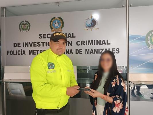 recuperaron un celular y fue devuelto a su dueña