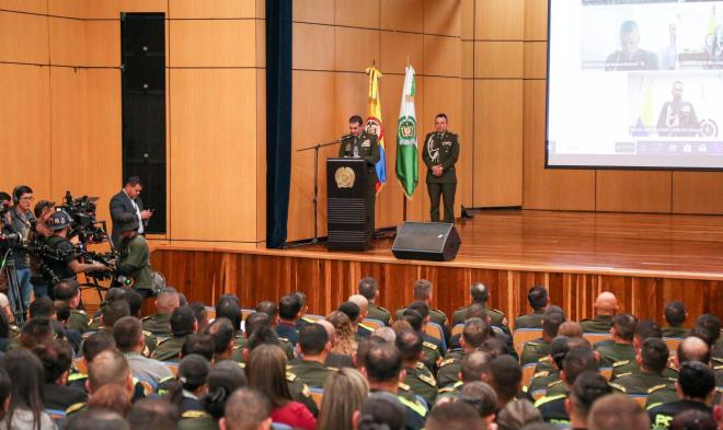 director policía llamamiento coroneles cesep 2025