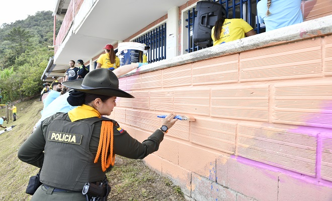 embellecimiento-escuela-rural-del-municipio-de-girardota