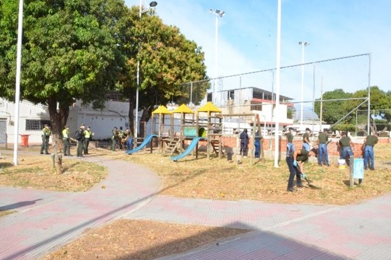 En-Valledupar-adelantamos-planes-de-atención-integral-de-entornos-y-parques-2 En-Valledupar-adelantamos-planes-de-atención-integral-de-entornos-y-parques-2