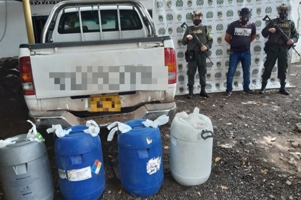 Capturamos en flagrancia a una persona por transportar sustancias para el procesamiento de estupefacientes