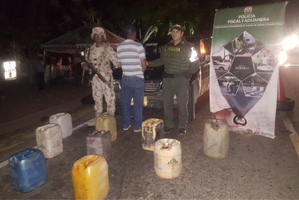 Contundente golpe al contrabando de hidrocarburos foto-operación-gasóleo