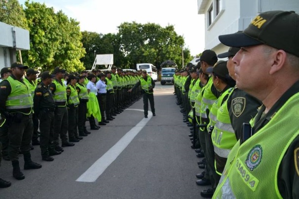 Ponemos en marcha el plan democracia 2018 foto-Policía-pone-en-marcha-el-plan-democracia