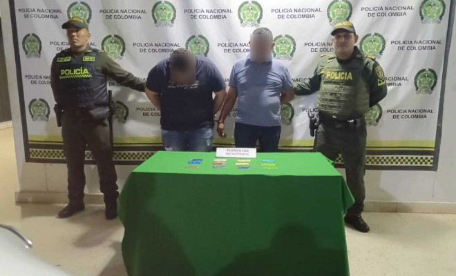 Fueron capturados dos presuntos delincuentes dedicados al cambiazo de tarjetas débito y crédito