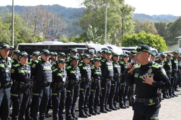 participación y confianza ciudadana Teniente Coronel Luis Fernando Sandoval Rico