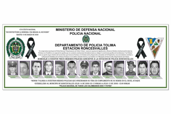 Placa conmemorativa Policia Nacional