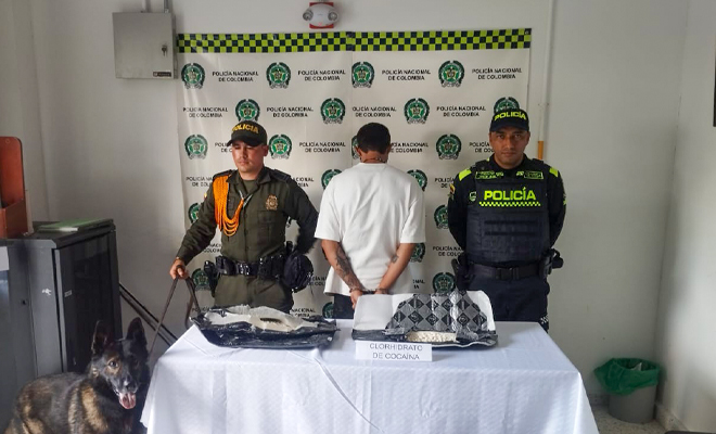 gracias-al-olfato-del-canino-orlando-fue-posible-realizar-este-procedimiento-policial