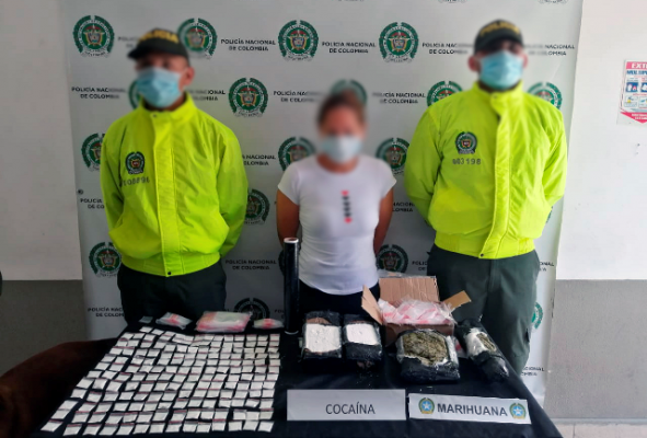 En la Virginia logramos la captura de una mujer que dosificaba y comercializaba estupefacientes