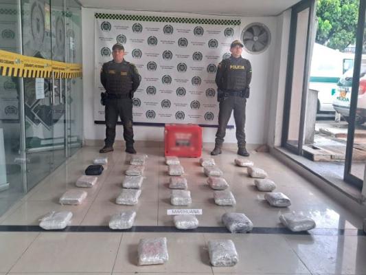 La sustancia estupefaciente fue encontrada al interior de un vehículo  
