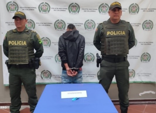 Hombre capturado con cocaina
