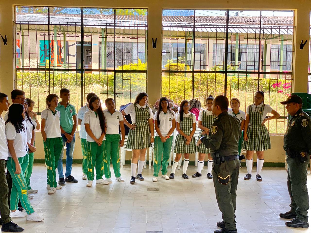 La Unidad Policial para la Edificación de la Paz comprometida con la reconstrucción del tejido social