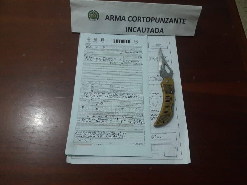  incautación_arma_blanca