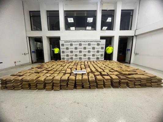 Incautados-1.500-Kilos-de-marihuana-en-las-vías-de-Antioquia